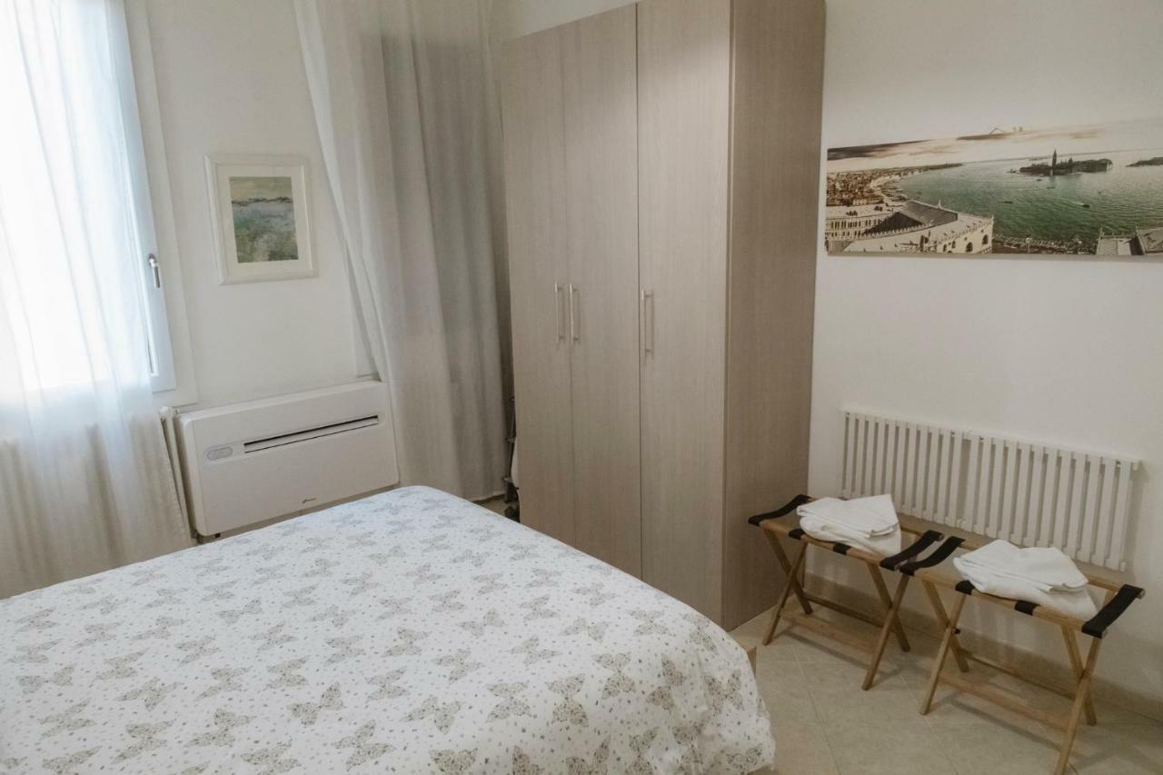 Venezia Biennale Bianco & Rosso Apartment Exterior photo