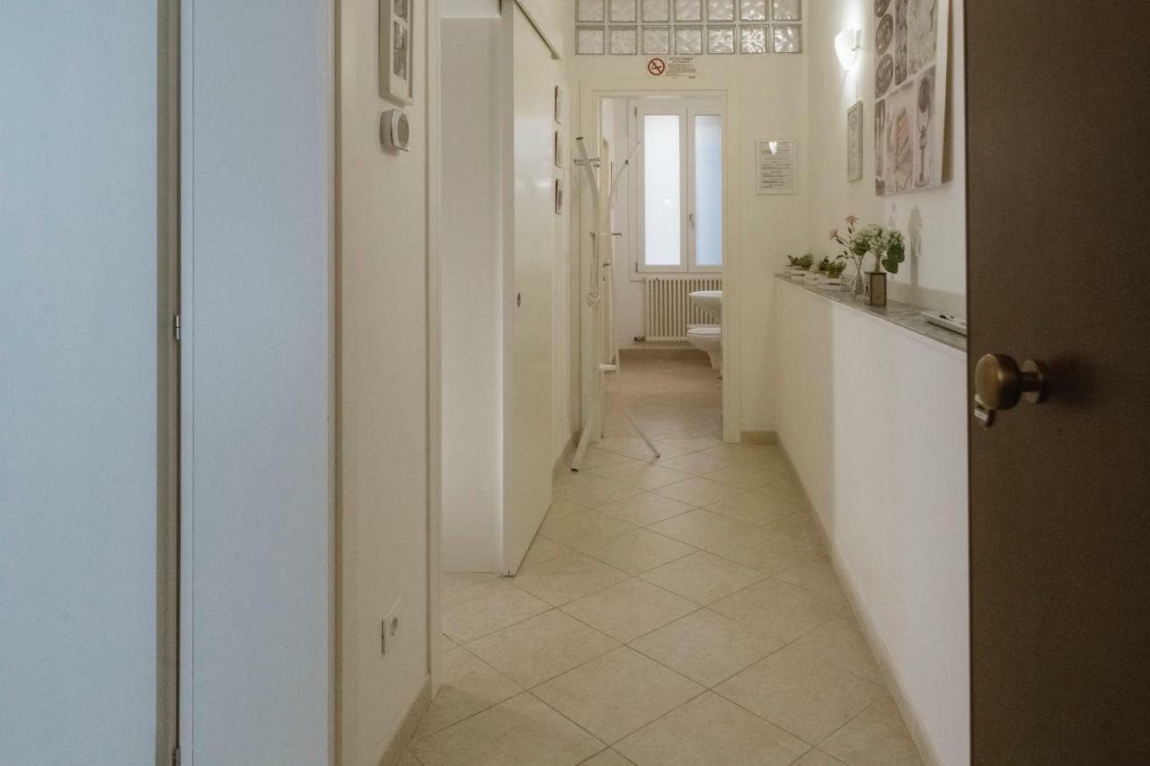 Venezia Biennale Bianco & Rosso Apartment Exterior photo