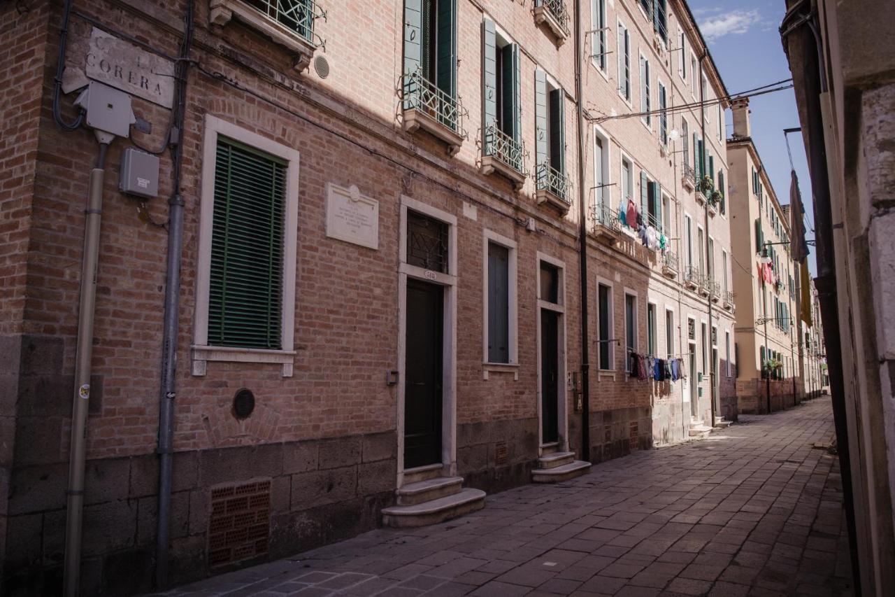 Venezia Biennale Bianco & Rosso Apartment Exterior photo