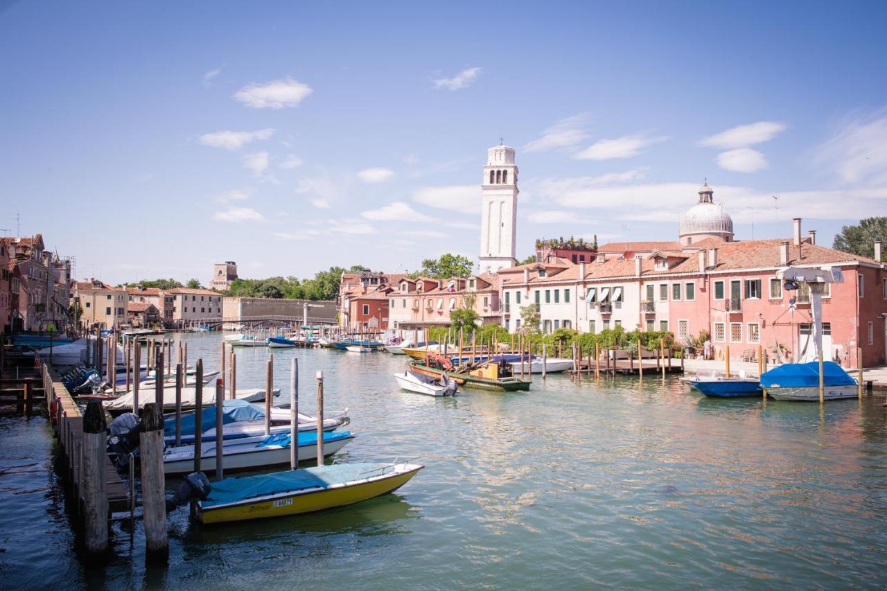 Venezia Biennale Bianco & Rosso Apartment Exterior photo